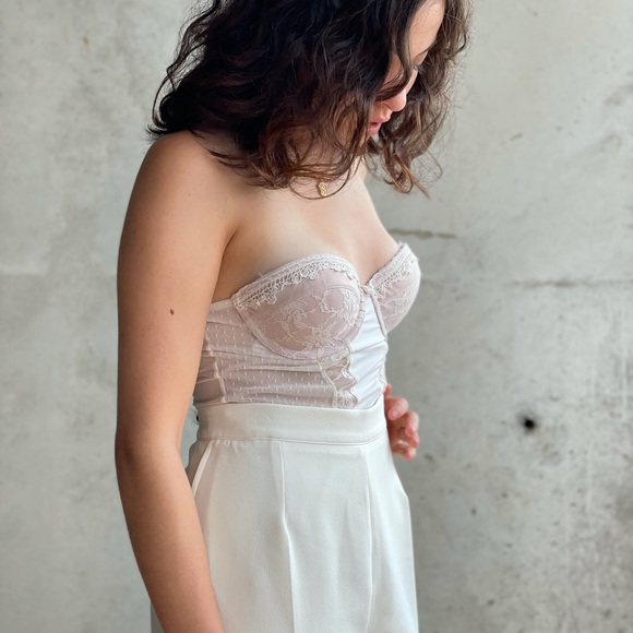 Vintage body, light pink with details. - Picture 6 of 10